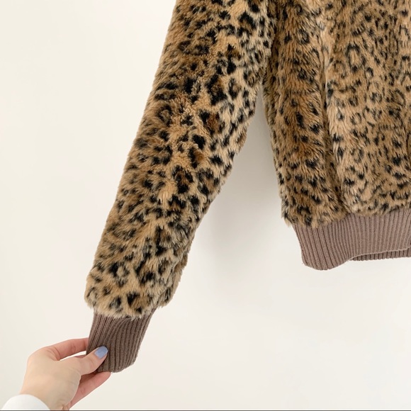 UO Lux Leopard Faux Fur Bomber Jacket - Picture 2 of 7